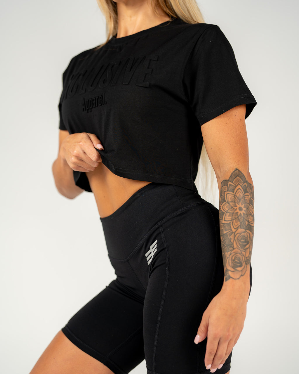 Women's Embossed Crop Tee - Black