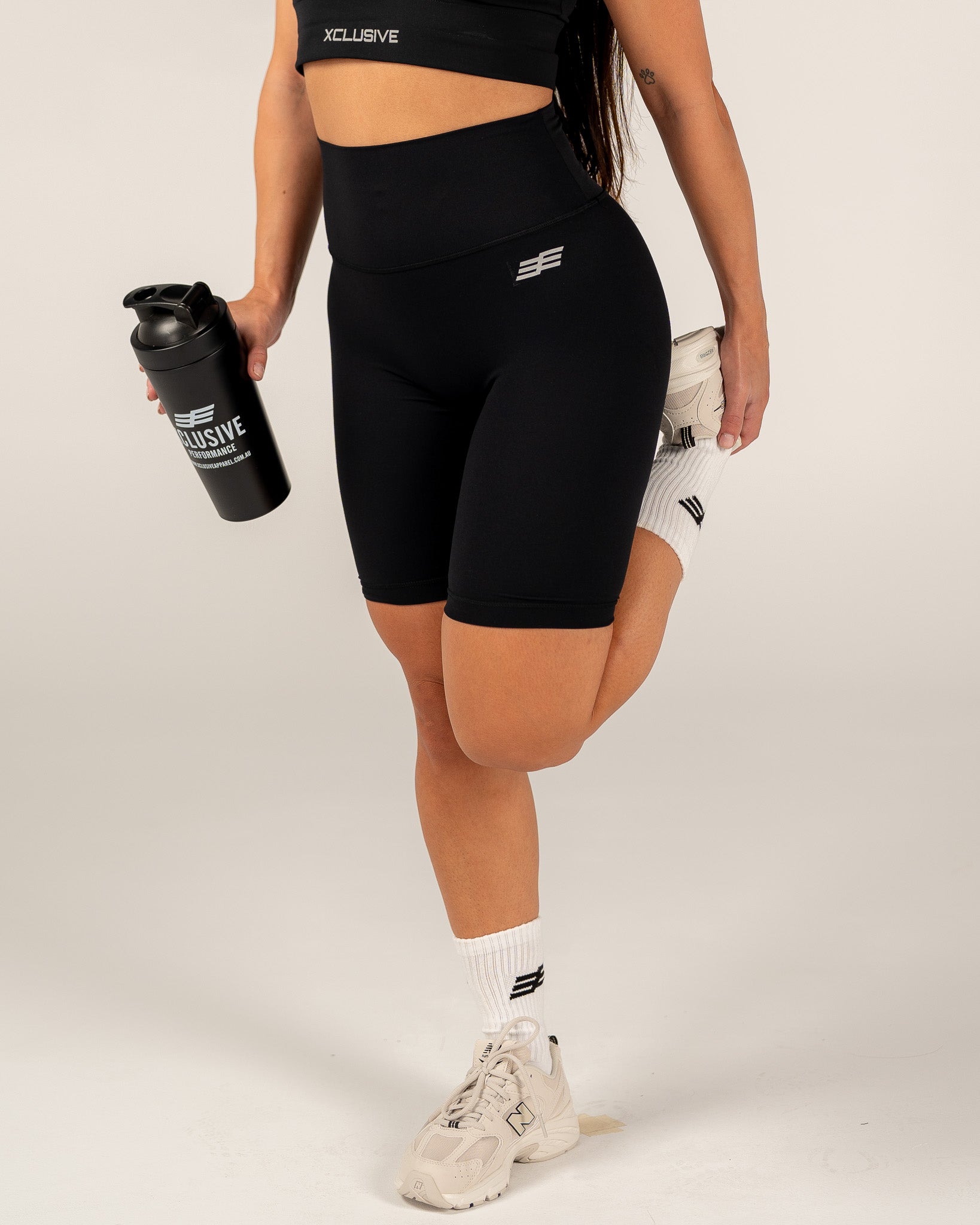 Women's Scrunch Bum Bike Shorts - Black