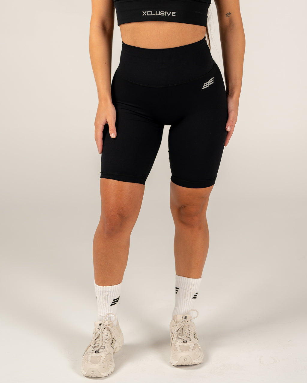 Women's Scrunch Bum Bike Shorts - Black