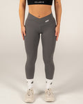 Women's Signature V-Line Leggings - Dark Grey