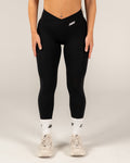 Women's Signature V-Line Leggings - Black