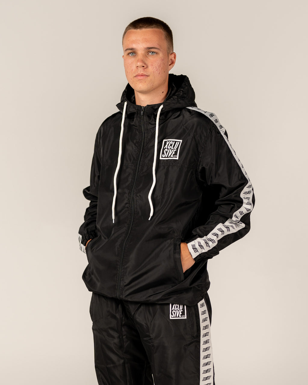Men's Ribbon Windbreaker - Black